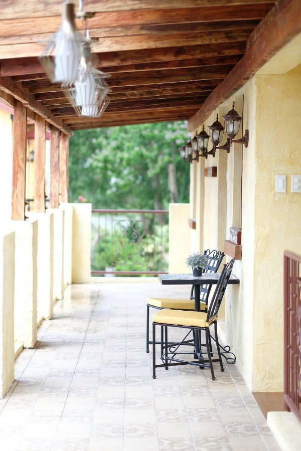 La Casa Di Beatrice Panzió Panglao Kültér fotó