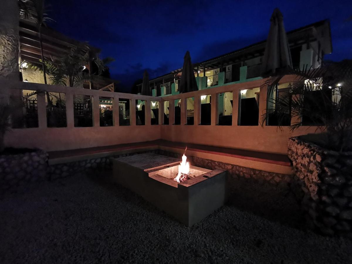 La Casa Di Beatrice Panzió Panglao Kültér fotó